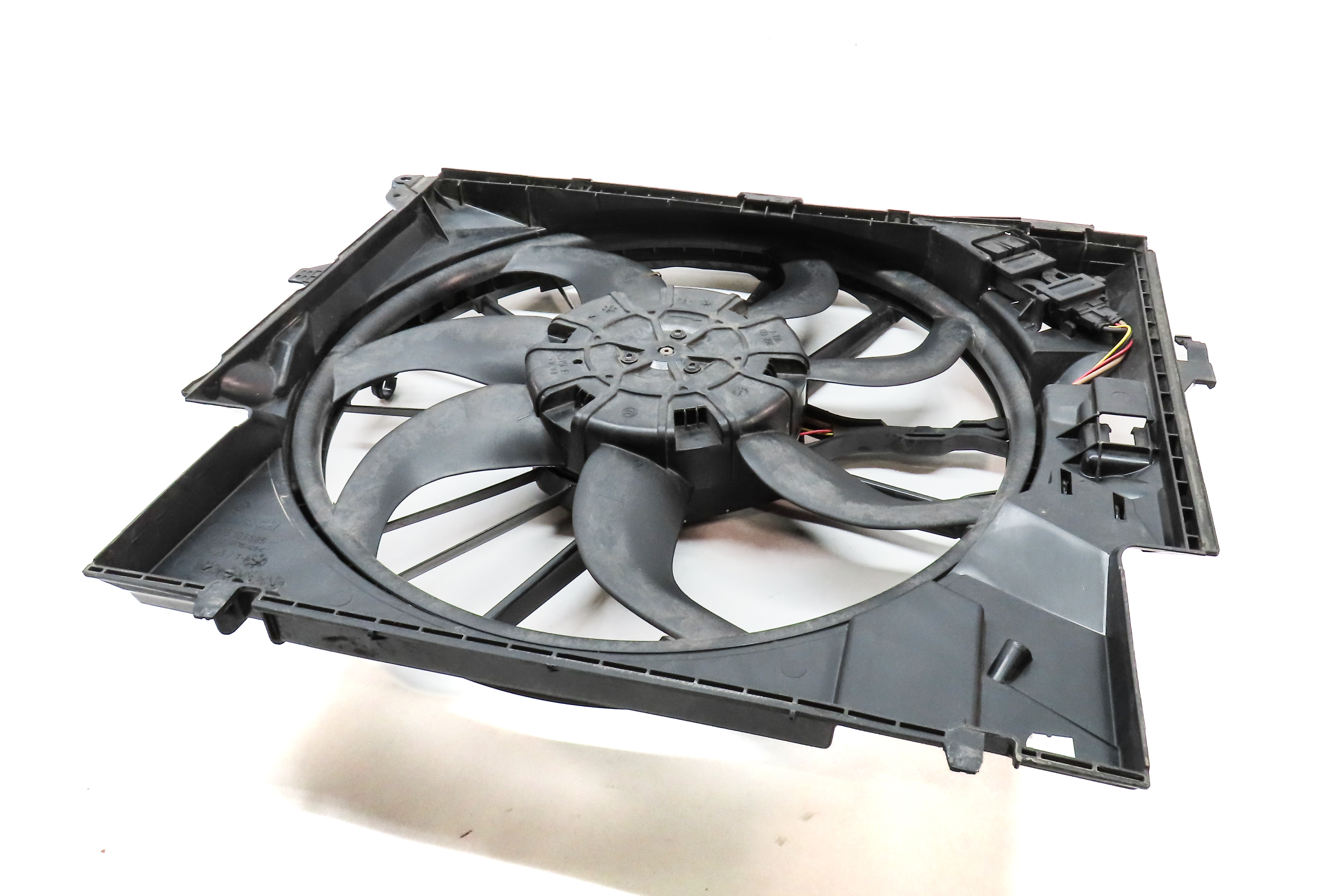07-16 BMW 135i 335i X1 Z4 (E84 E87 E90 E89) 600 WATT RADIATOR COOLING FAN MOTOR — exact item pictured